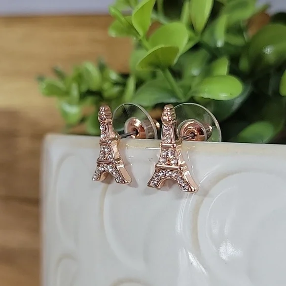 Eiffel Tower Shimmer Stud Earrings, rose gold - Picture 5 of 7